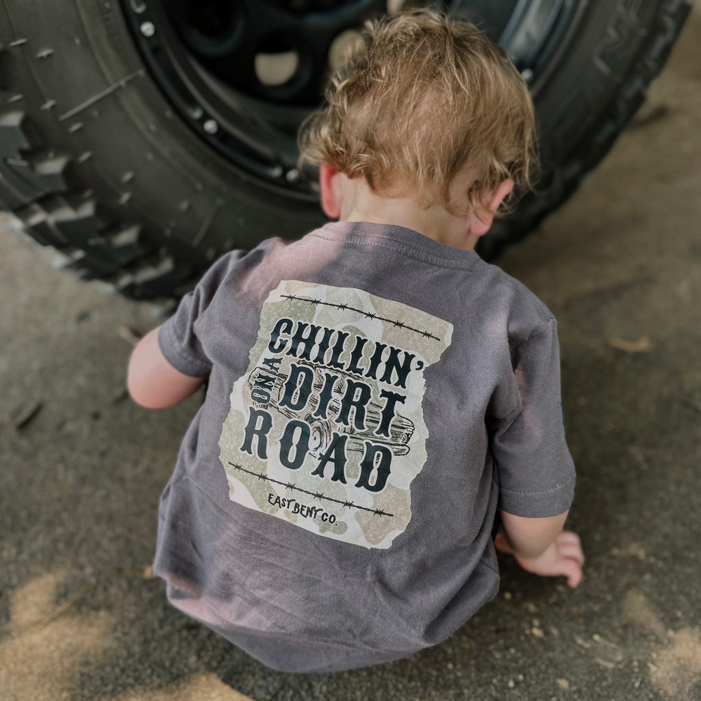 Chillin’ On A Dirt Road Short Sleeve Shirt