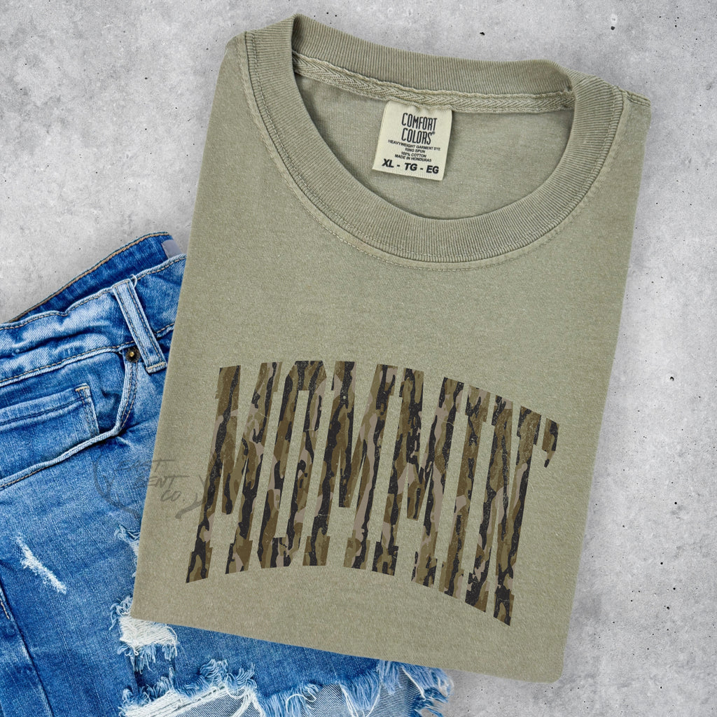 Distressed Mommin’ Camo Adult Short Sleeve Shirt