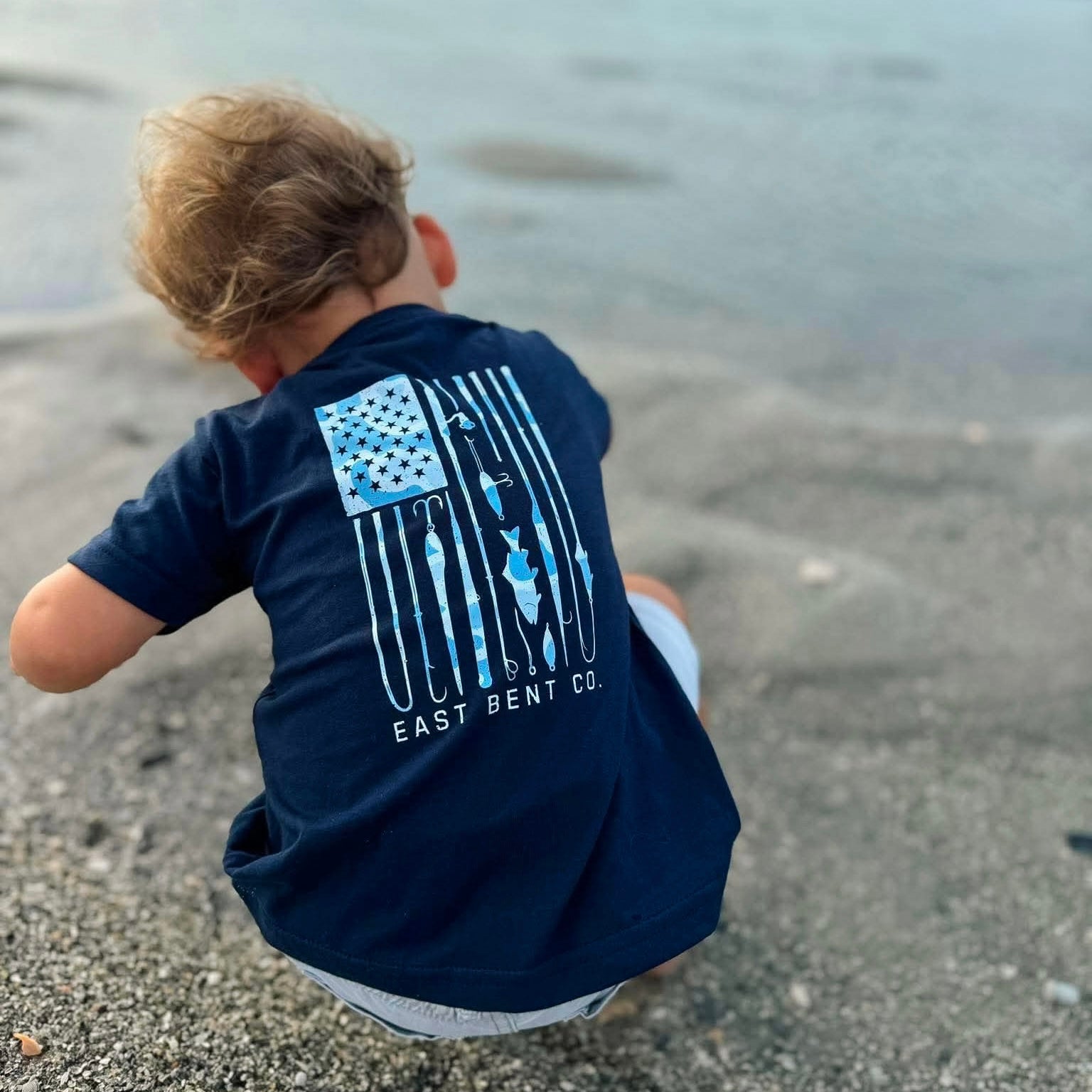 Distressed Blue Camo Fishing Flag Short Sleeve Shirt