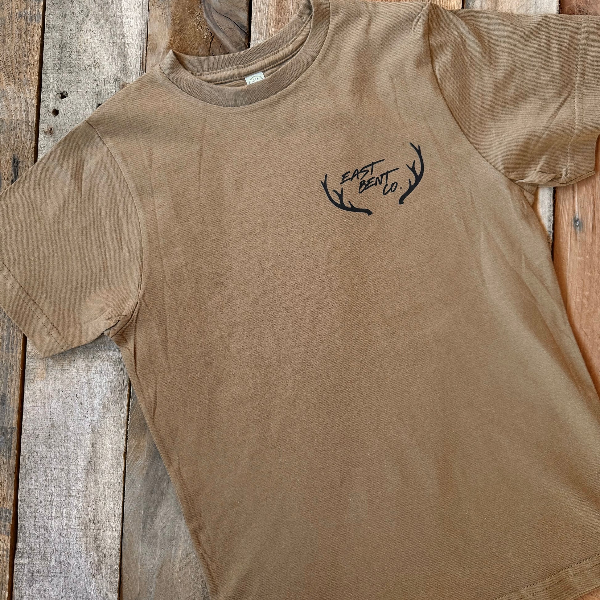 Deer Hunting Arrowhead Kids Short Sleeve Shirt