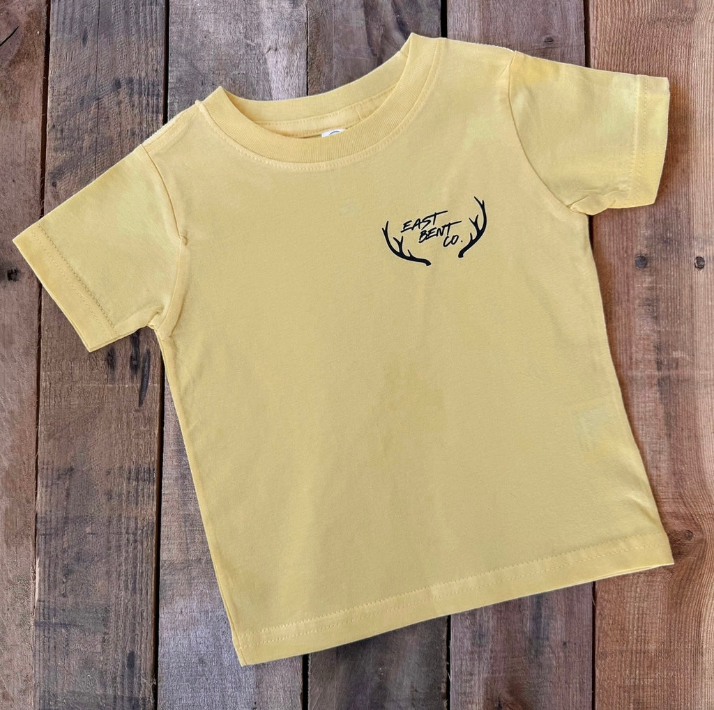 Crawfish Season Short Sleeve Shirt