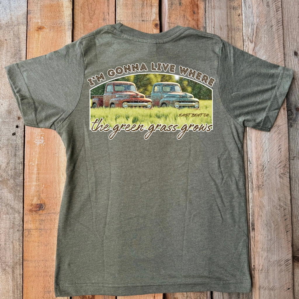 Where The Green Grass Grows Short Sleeve Shirt