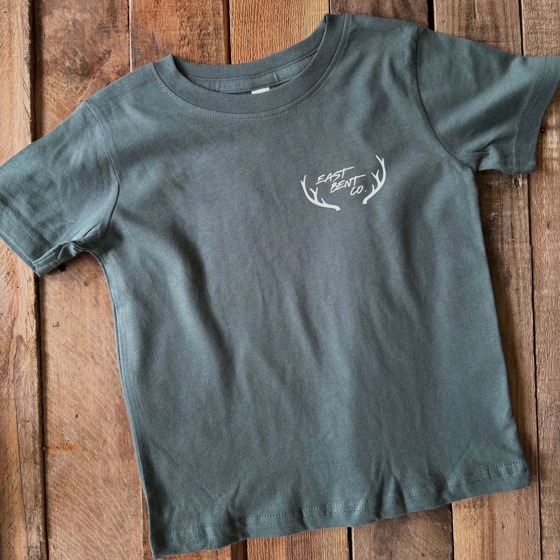 Vintage Duck Hunt Short Sleeve Shirt